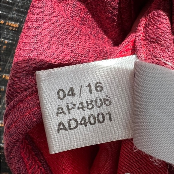 Adidas Women’s Burgundy Red Workout Tank Top Pad Shelf Bra Climachill vtg Run - Picture 6 of 10